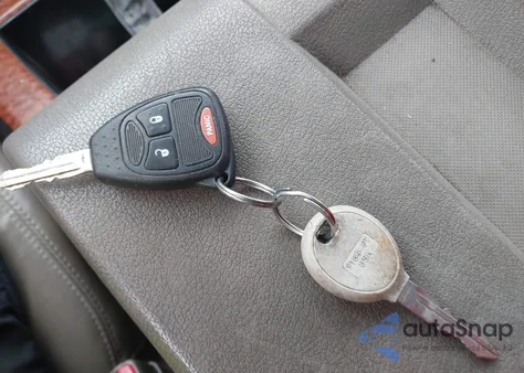 2006 Dodge Ram 1500 Laramie from USA, damaged, VIN 1D7HU18206S633555